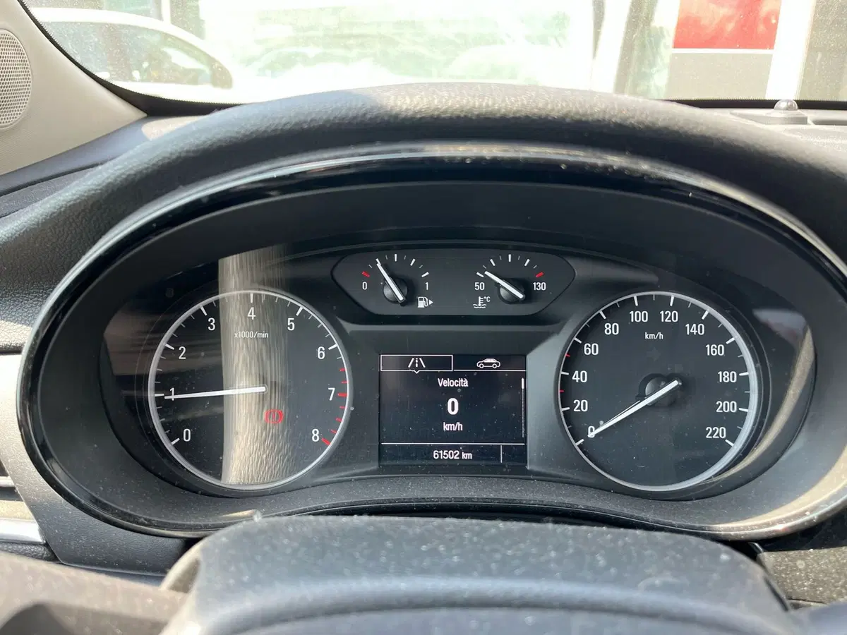 Opel Mokka usata a Milano (17)