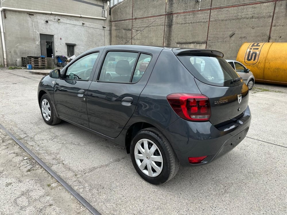 Dacia Sandero usata a Monza e Brianza (5)