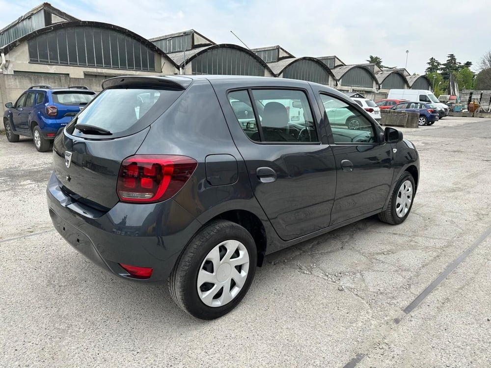 Dacia Sandero usata a Monza e Brianza (6)