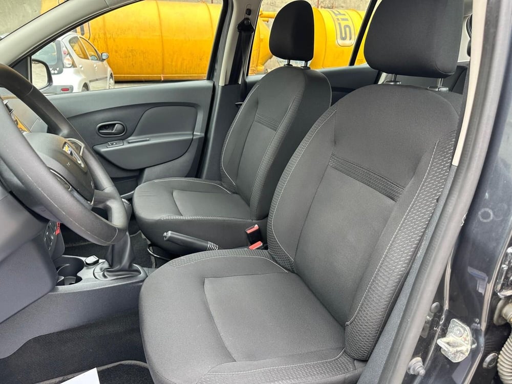 Dacia Sandero usata a Monza e Brianza (7)