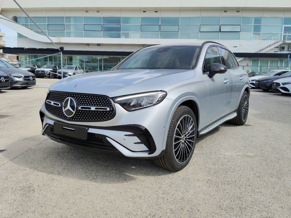 Mercedes-Benz GLC SUV nuova a Pescara