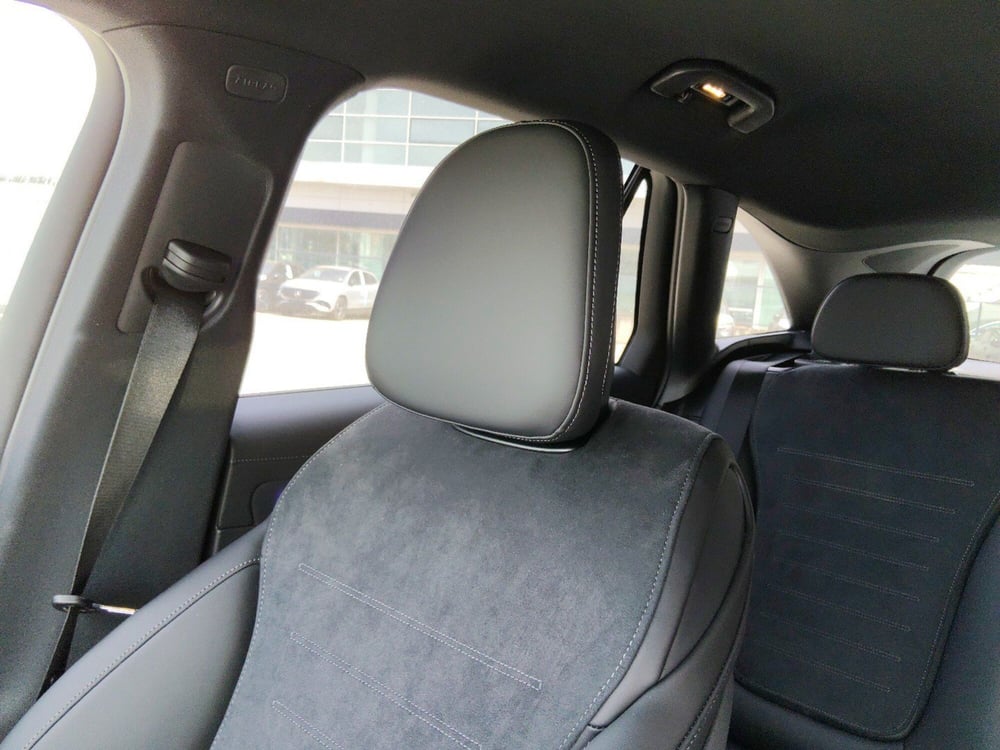 Mercedes-Benz GLC SUV nuova a Pescara (14)