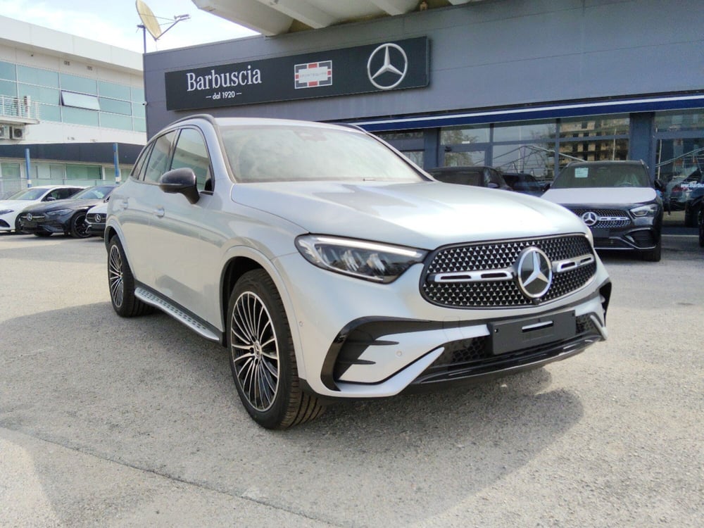 Mercedes-Benz GLC SUV nuova a Pescara (2)