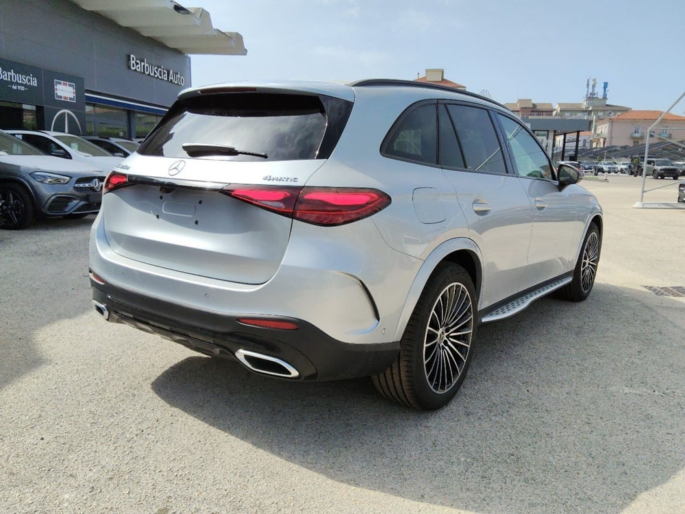 Mercedes-Benz GLC SUV nuova a Pescara (3)
