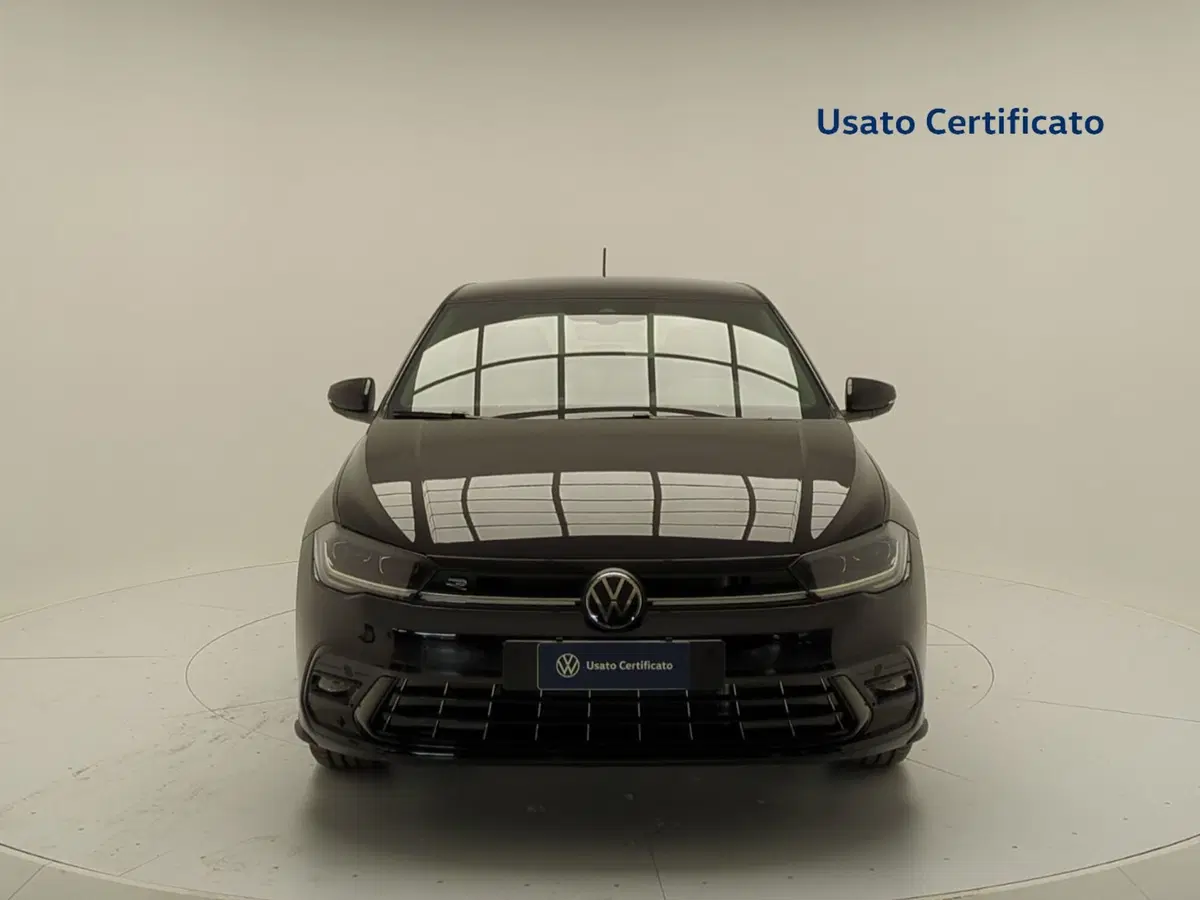 Volkswagen Polo nuova a Avellino (2)