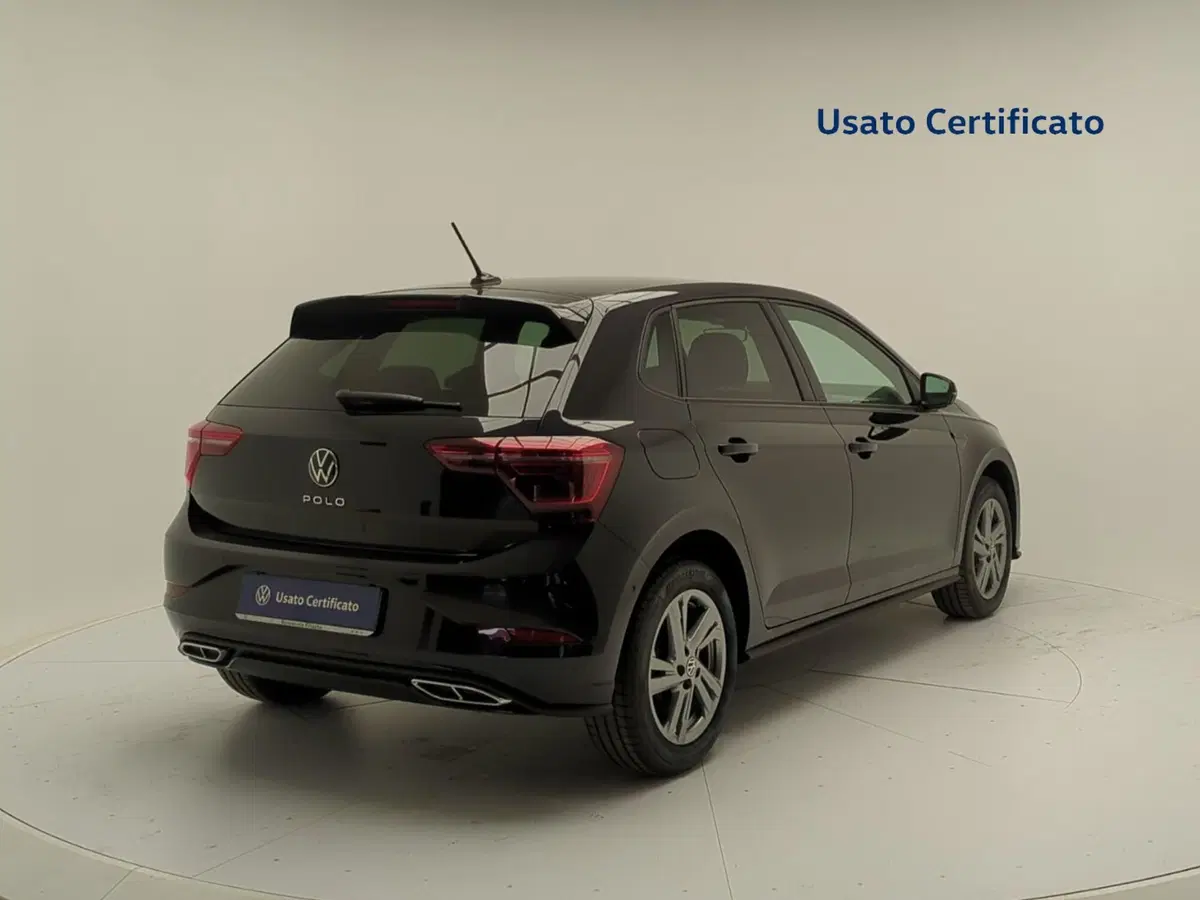 Volkswagen Polo nuova a Avellino (7)