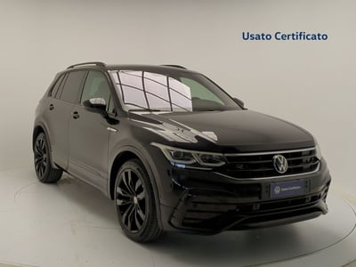 Volkswagen Tiguan 2.0 TDI 150 CV SCR DSG 4MOTION R-Line del 2021 usata a Pratola Serra