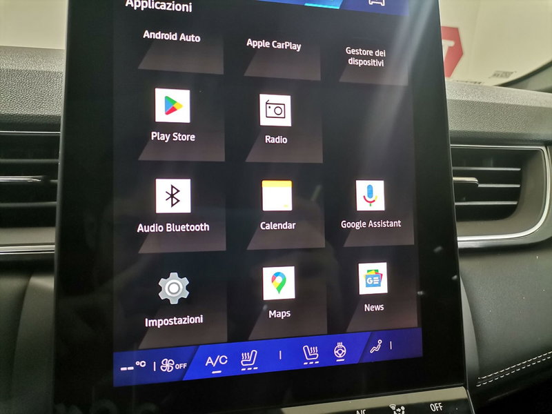 Renault Symbioz usata a Salerno (18)