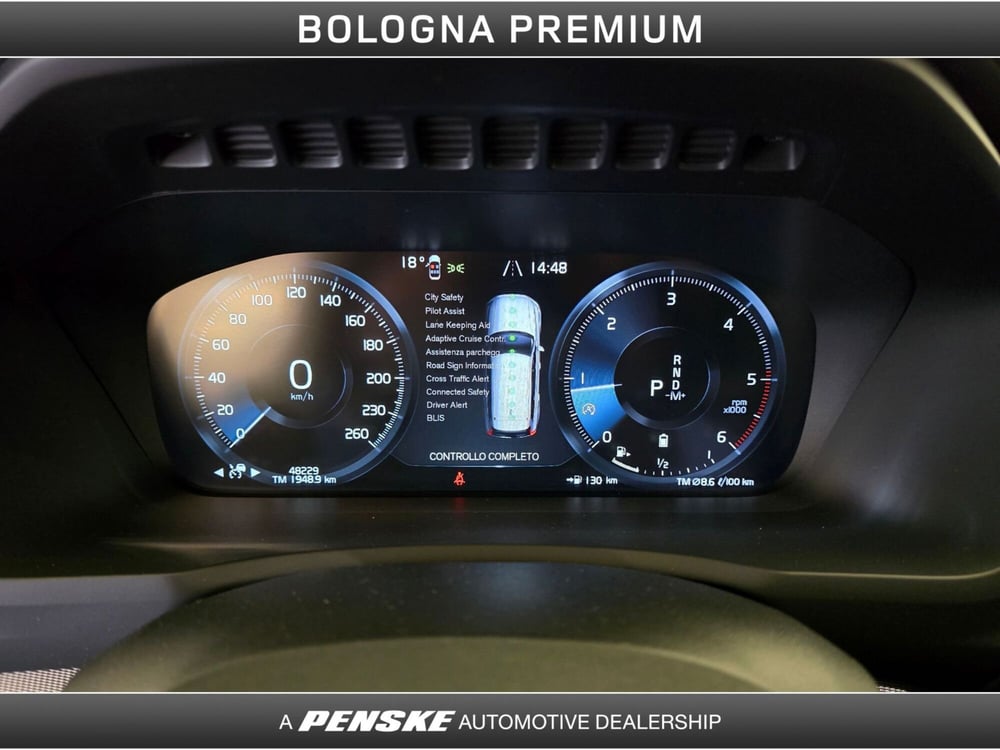 Volvo XC90 usata a Bologna (12)