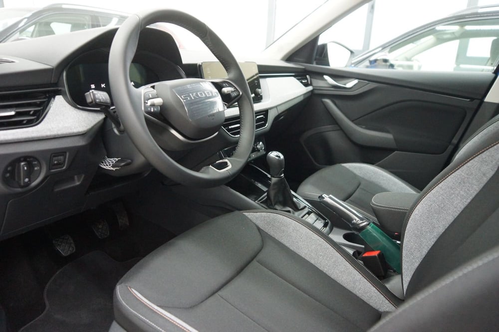 Skoda Kamiq nuova a Torino (10)