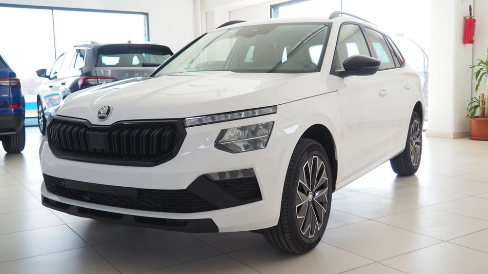 Skoda Kamiq nuova a Torino (4)
