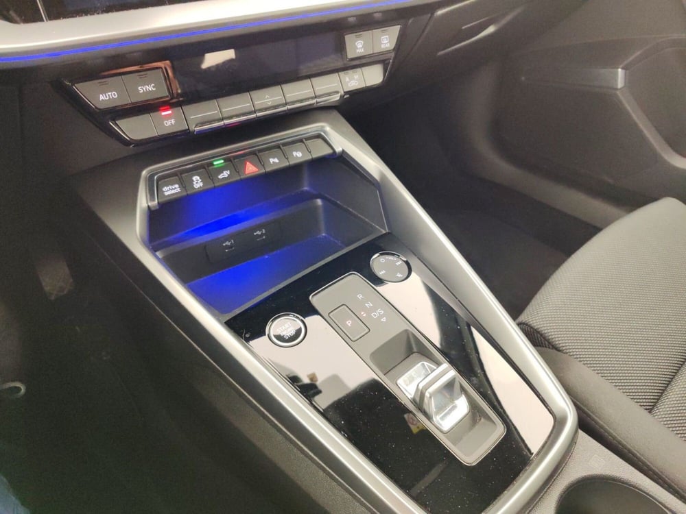 Audi A3 Sportback usata a Massa-Carrara (12)
