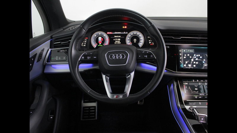 Audi Q7 usata a Palermo (16)