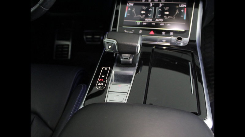 Audi Q7 usata a Palermo (19)