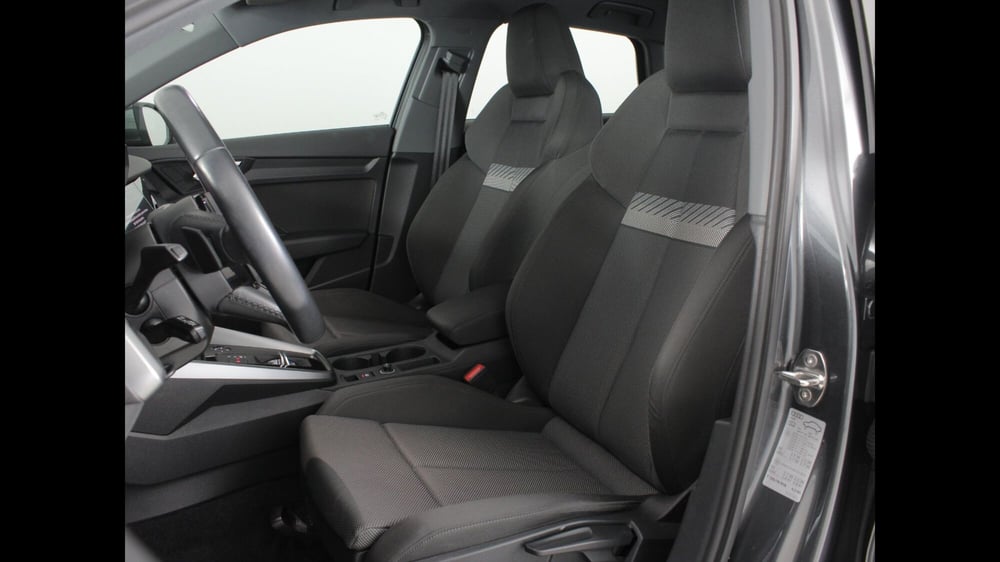 Audi A3 Sportback usata a Palermo (9)