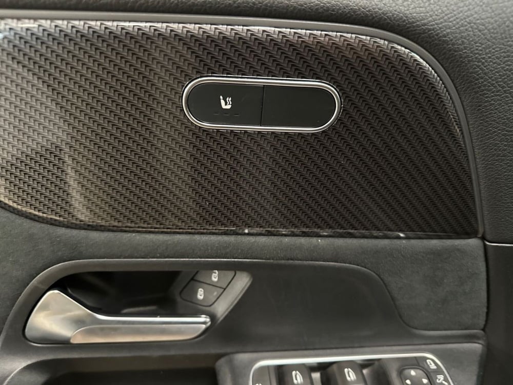 Mercedes-Benz GLA SUV usata a Prato (19)