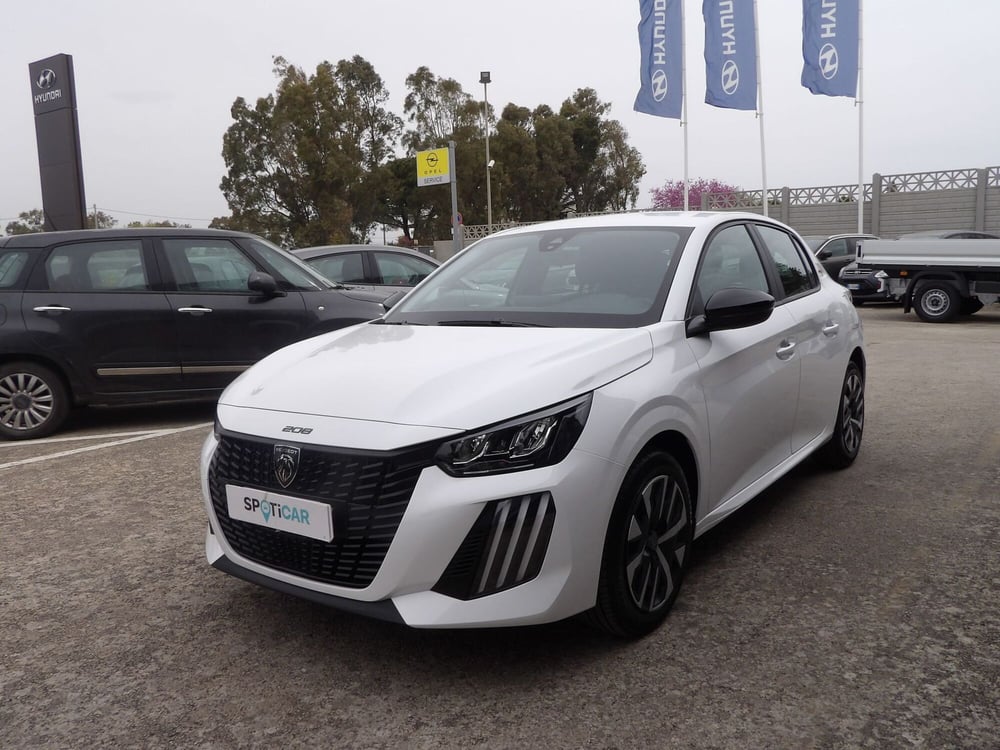 Peugeot 208 nuova a Catania