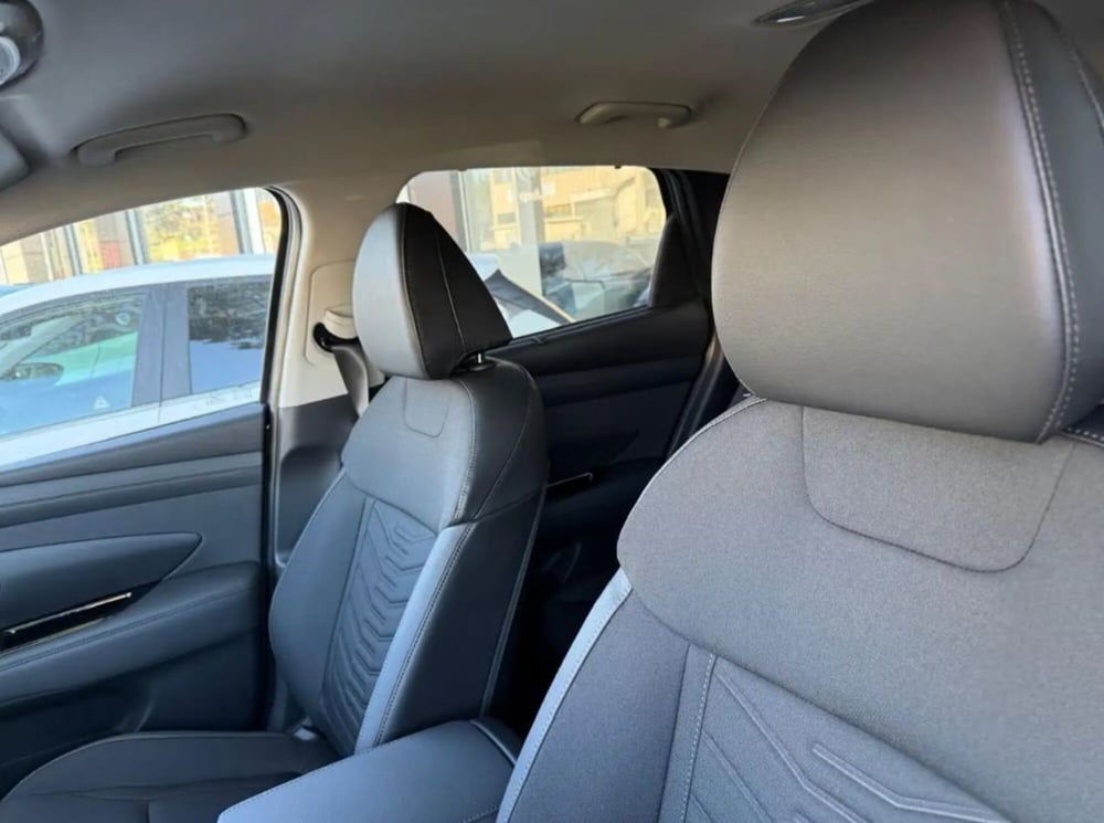 Hyundai Tucson nuova a Latina (4)
