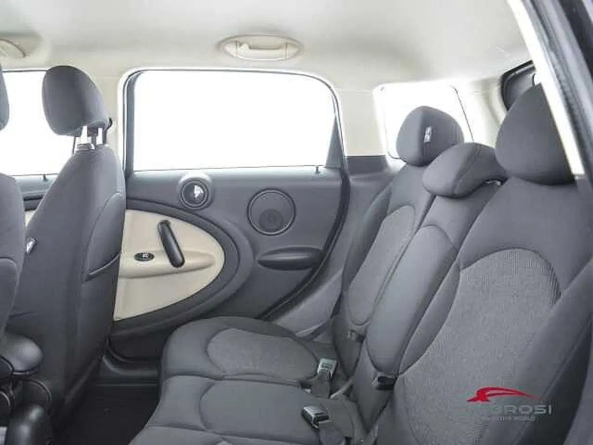 MINI Mini Countryman usata a Viterbo (10)