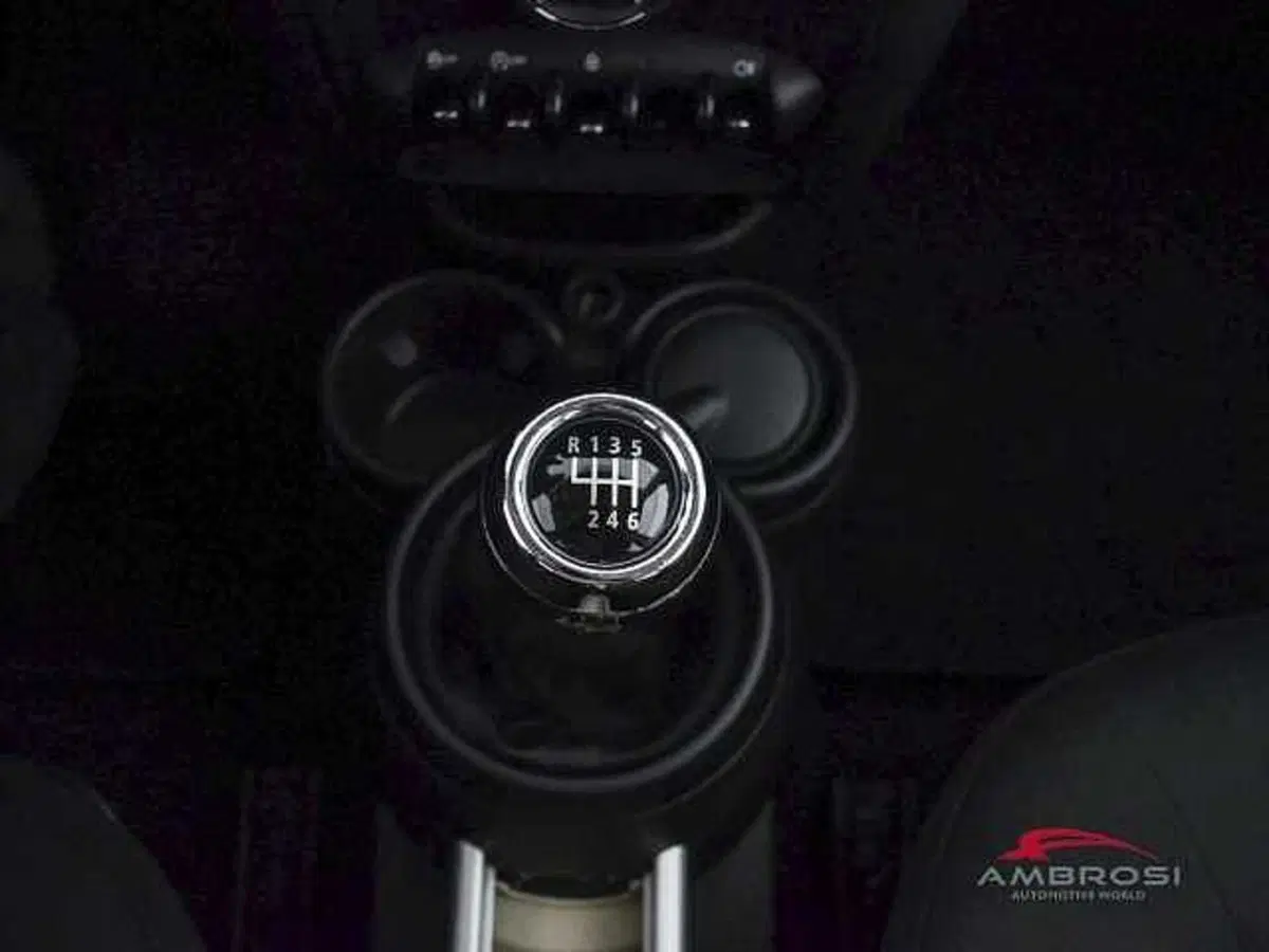 MINI Mini Countryman usata a Viterbo (18)