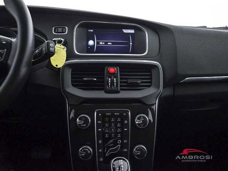 Volvo V40 usata a Viterbo (18)