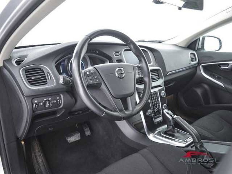 Volvo V40 usata a Viterbo (8)