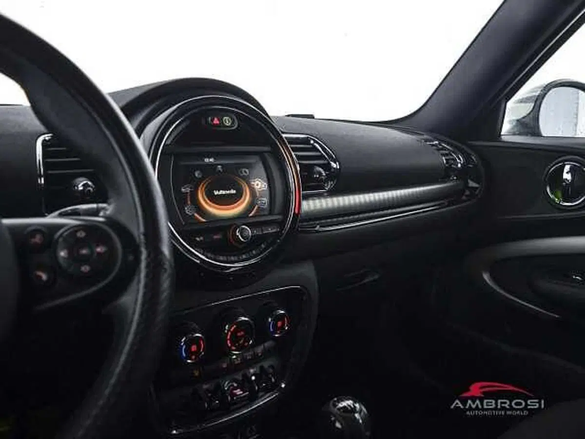 MINI Mini Clubman usata a Viterbo (19)