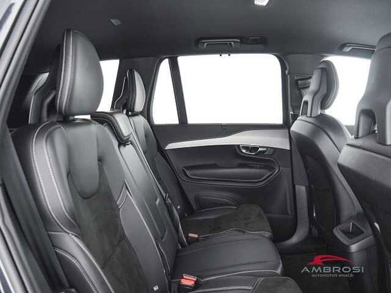 Volvo XC90 usata a Viterbo (11)