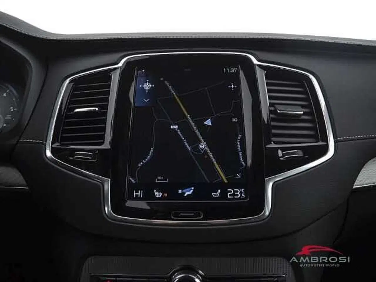 Volvo XC90 usata a Viterbo (16)