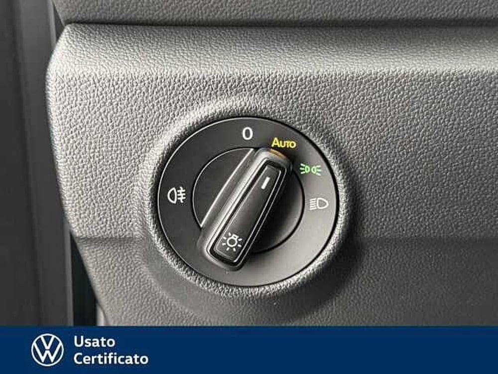 Volkswagen T-Roc nuova a Vicenza (11)