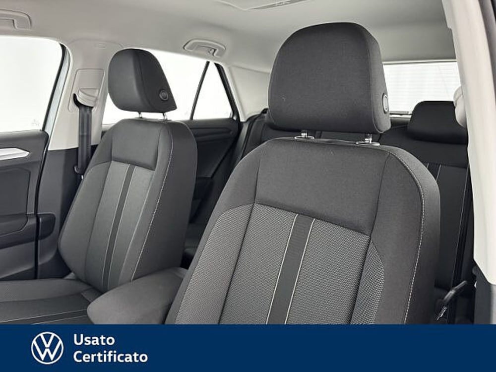 Volkswagen T-Roc nuova a Vicenza (8)