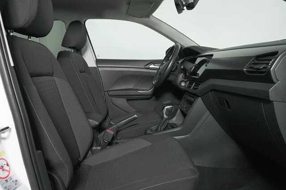 Volkswagen T-Cross usata a Como (11)