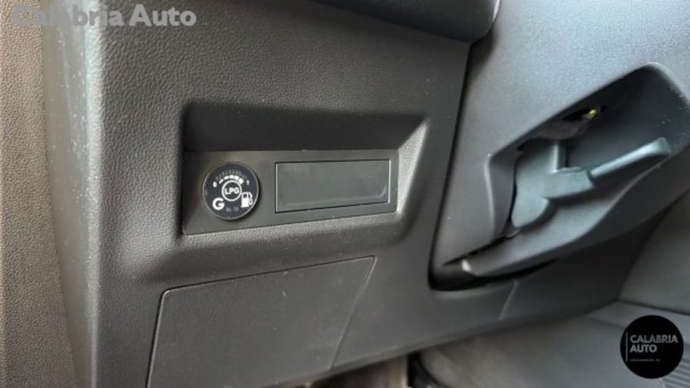 Renault Captur usata a Reggio Calabria (14)