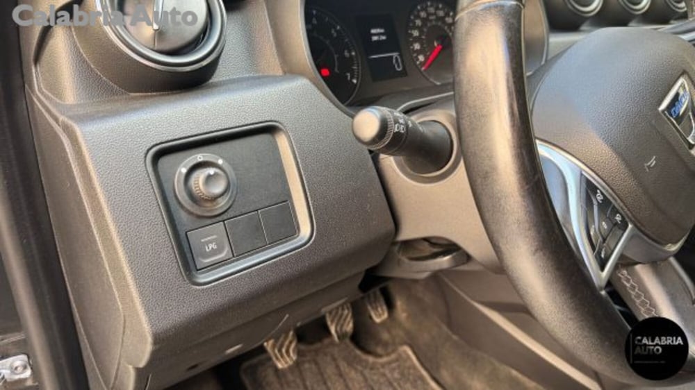 Dacia Duster usata a Reggio Calabria (14)