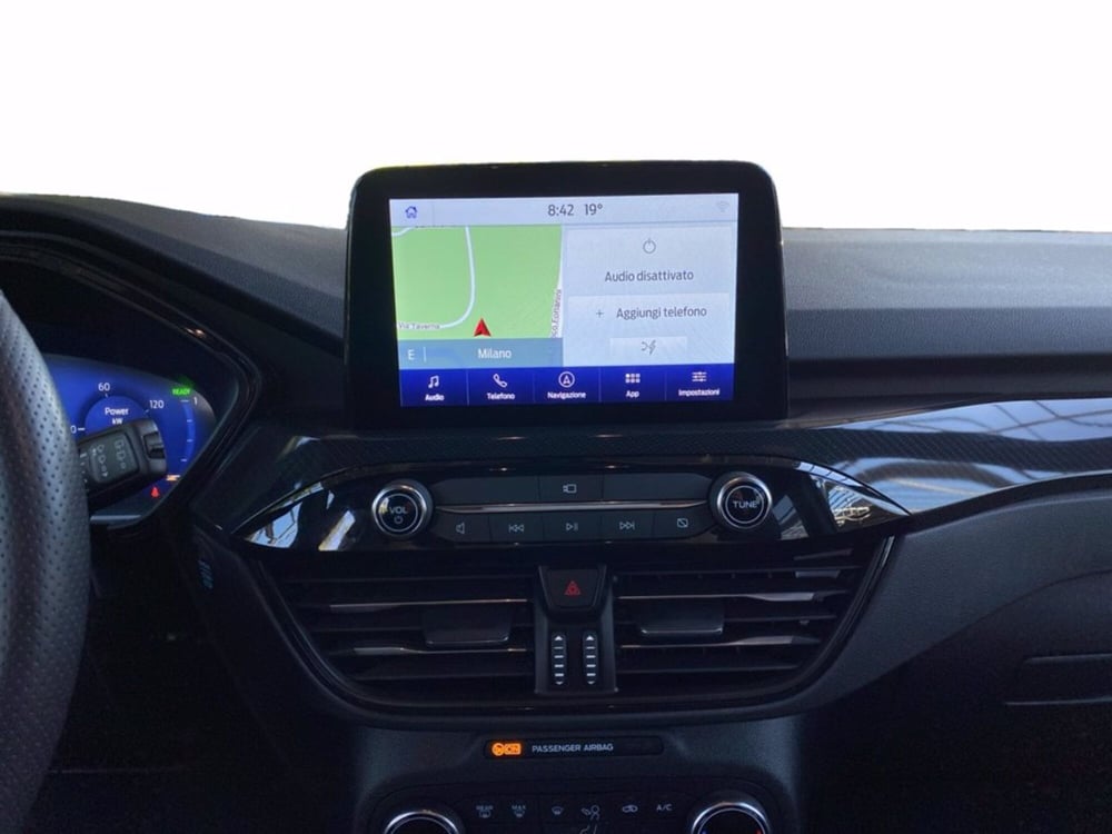 Ford Kuga usata a Milano (14)