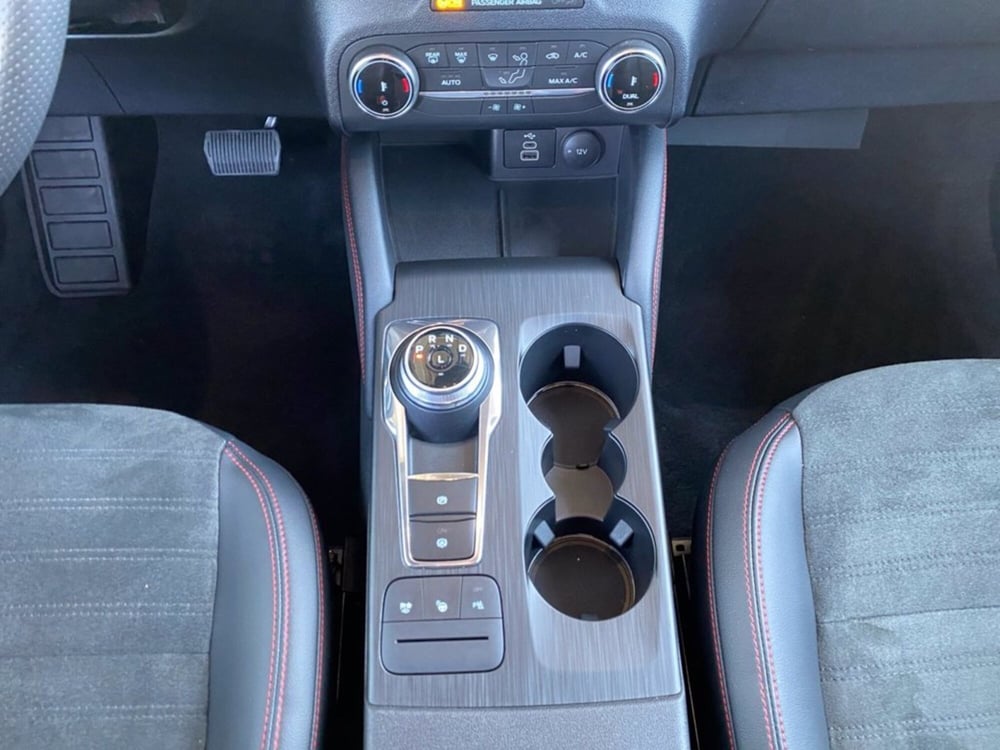 Ford Kuga usata a Milano (15)