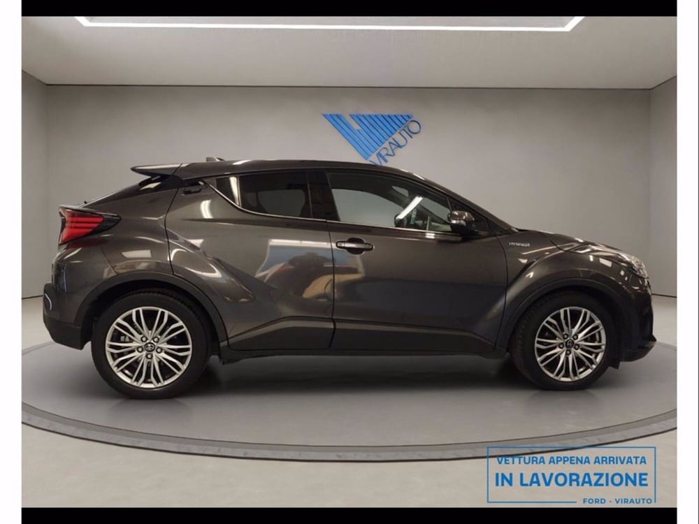 Toyota Toyota C-HR usata a Catania (7)