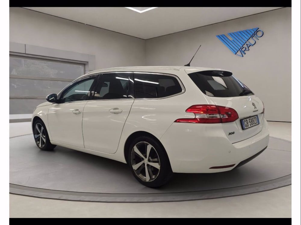 Peugeot 308 SW usata a Catania (4)