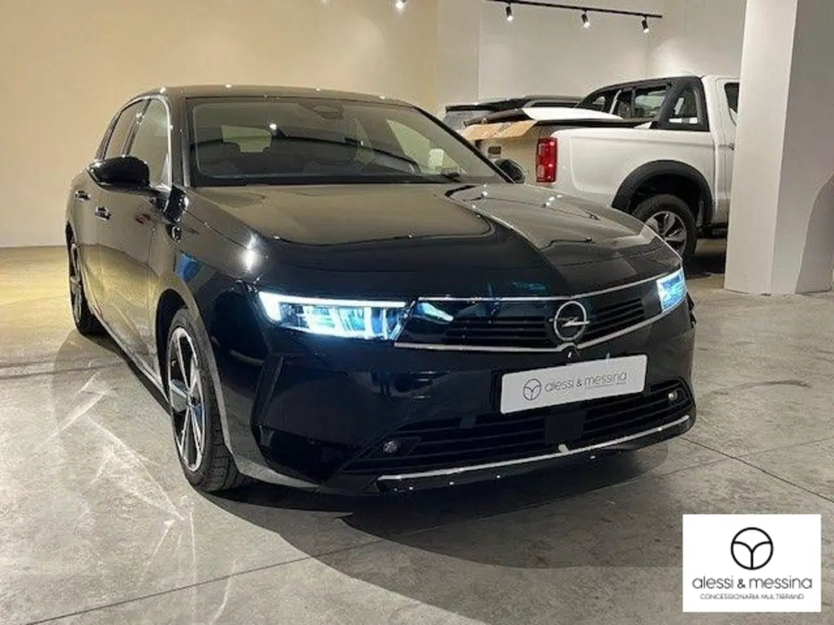 Opel Astra usata a Catania (2)