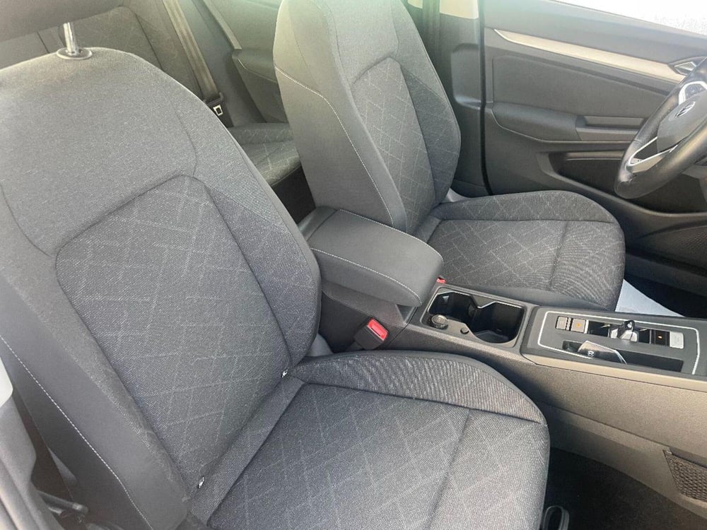 Volkswagen Golf Variant usata a Lecce (19)