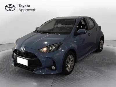 Toyota Yaris Cross 1.5h GR Sport Black Sky fwd 116cv e-cvt del 2021 usata a Torino