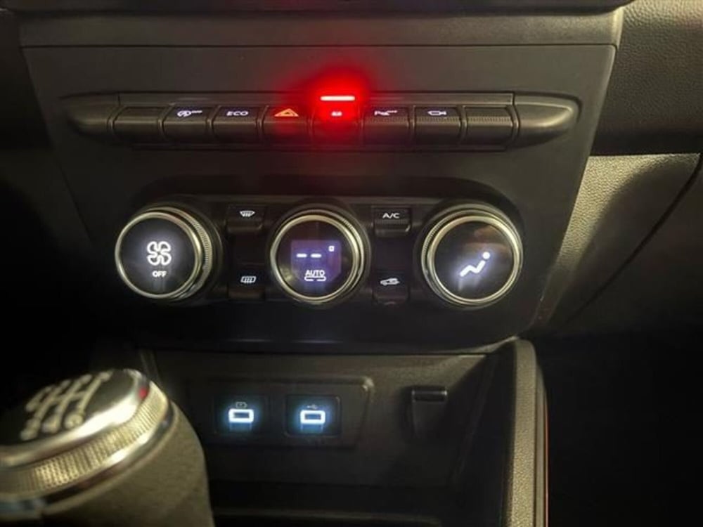 Dacia Duster usata a Siena (8)