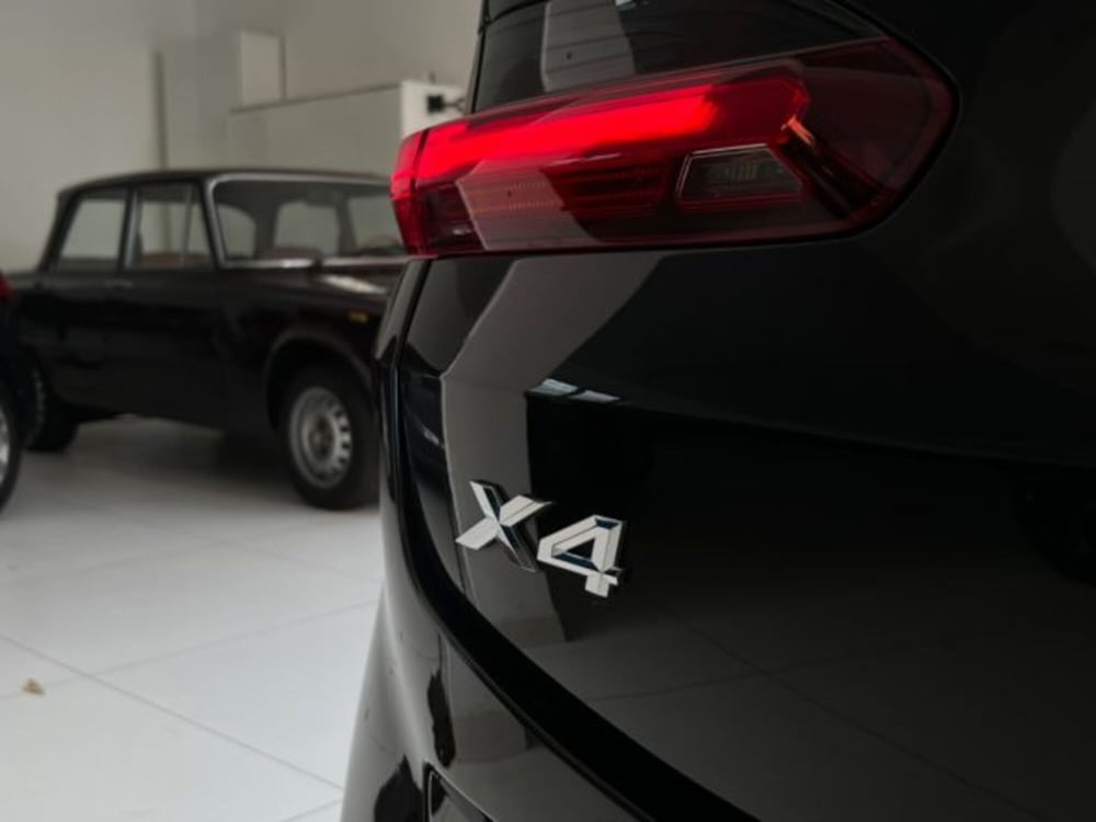 BMW X4 usata a Napoli (18)