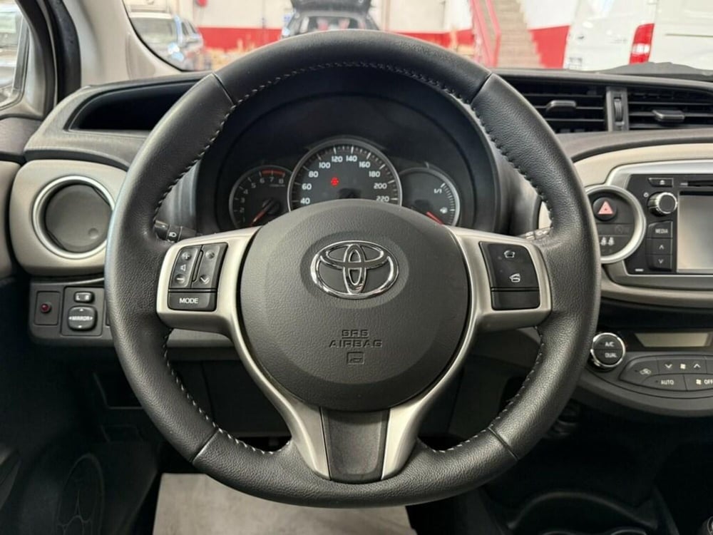 Toyota Yaris usata a Monza e Brianza (7)