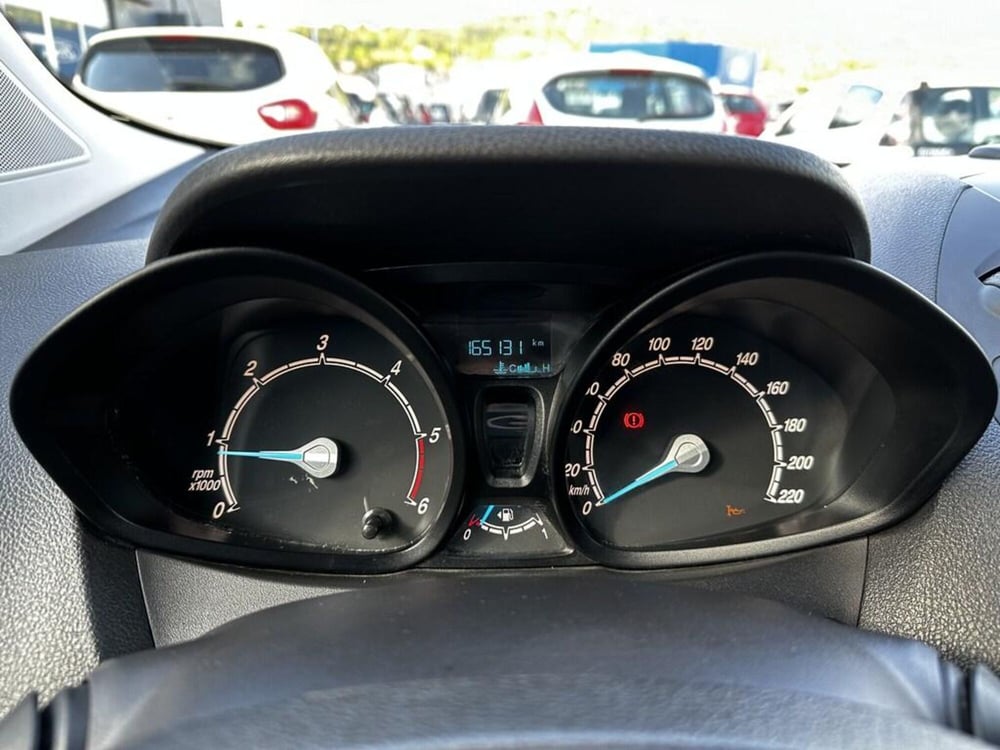 Ford Tourneo Courier usata a Torino (12)