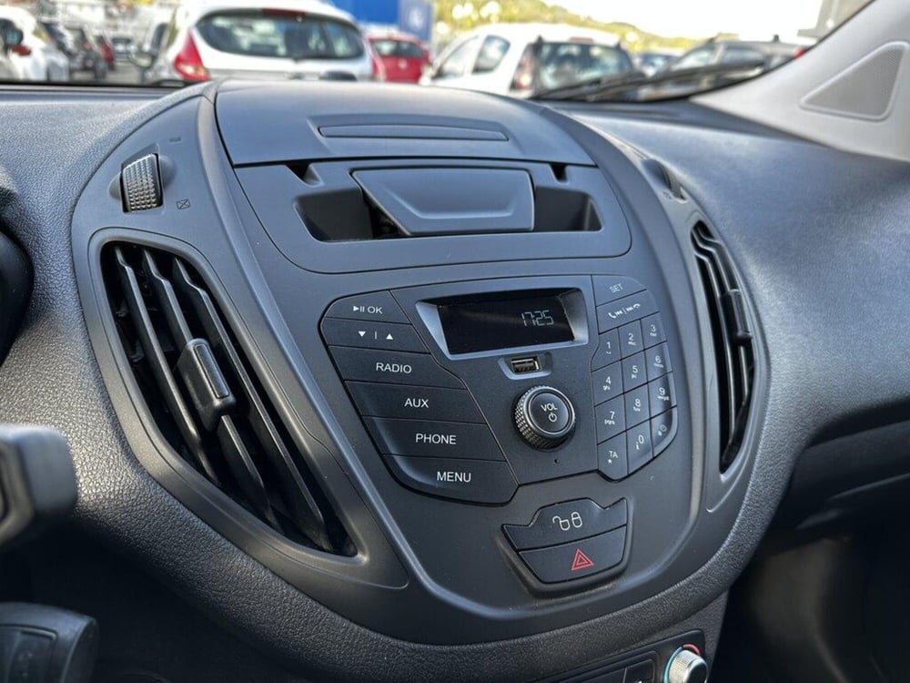Ford Tourneo Courier usata a Torino (13)