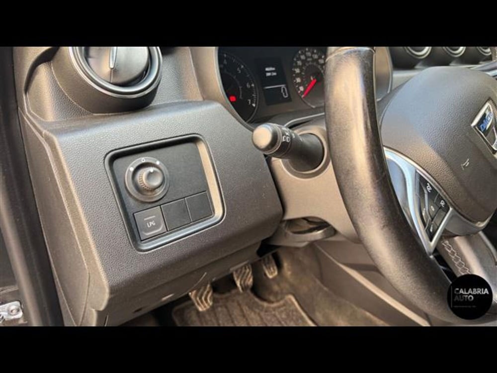 Dacia Duster usata a Reggio Calabria (11)