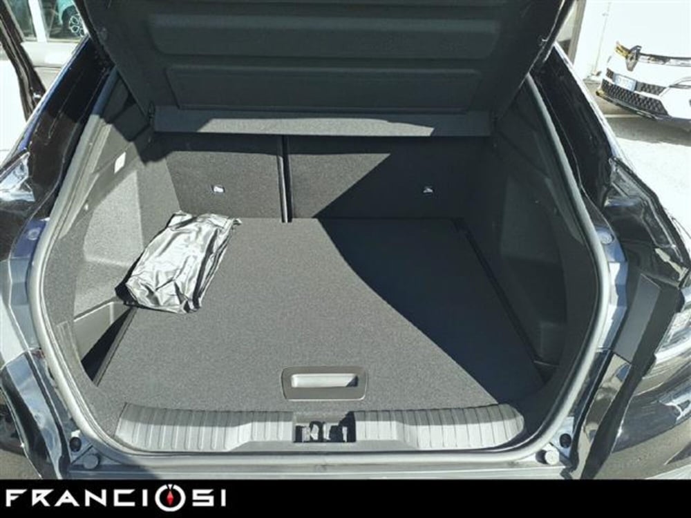 Renault Arkana nuova a Modena (6)