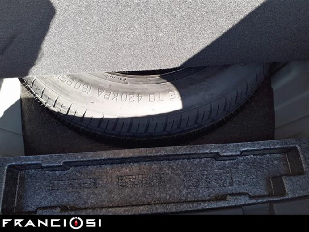 Renault Arkana nuova a Modena (9)