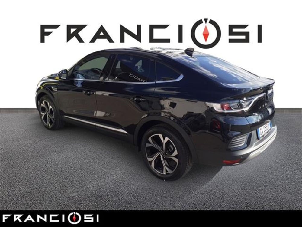 Renault Arkana nuova a Modena (5)
